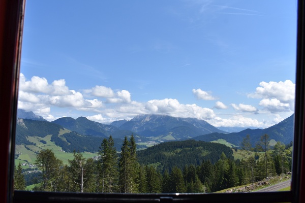 Bergblick aus der Bahn